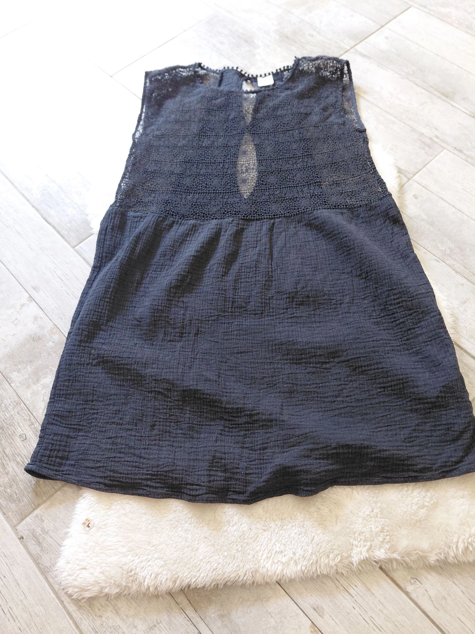 Robe d'été noire des petits haut taille unique 36/40